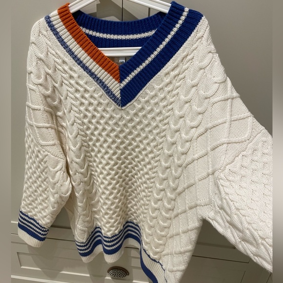 Mickey Colorblock Oversized Sweater - S/M/ Ivory - Picture 7 of 7